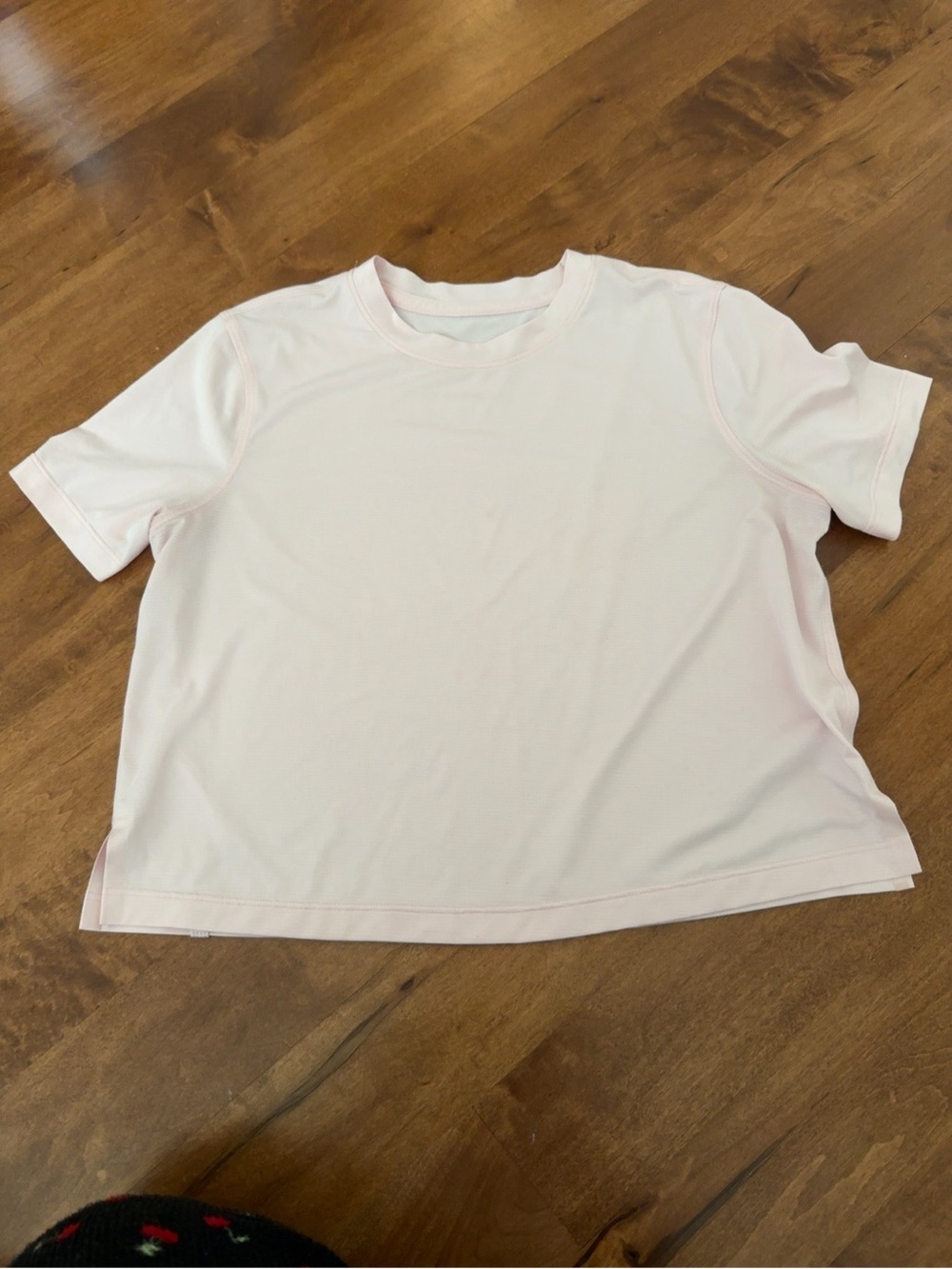 Lululemon Short Sleeve Athletic Top Pale Pink Small